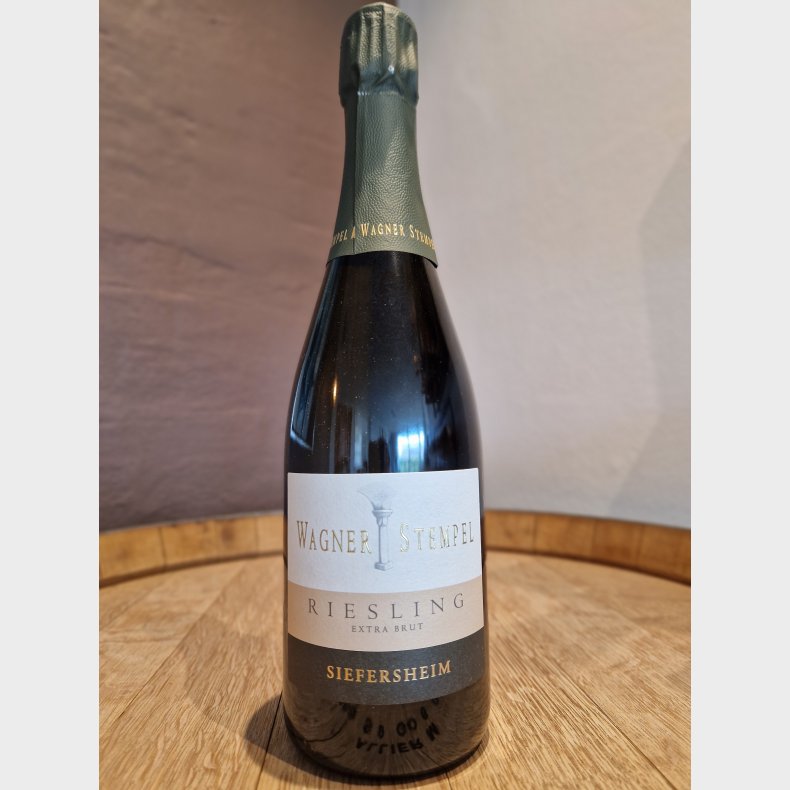 Wagner Stempel Sparkling Riesling Extra Brut 2014